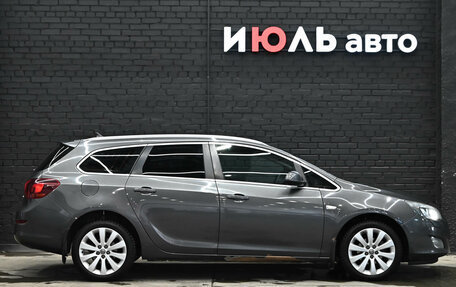 Opel Astra J, 2012 год, 600 000 рублей, 9 фотография