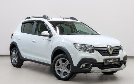 Renault Sandero II рестайлинг, 2021 год, 1 350 000 рублей, 3 фотография