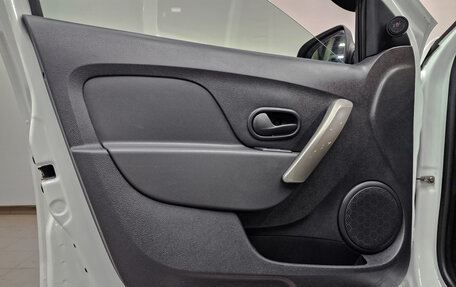 Renault Sandero II рестайлинг, 2021 год, 1 350 000 рублей, 18 фотография