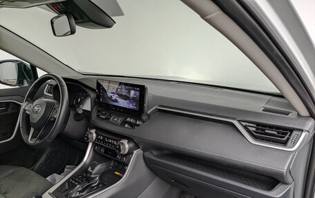 Toyota RAV4, 2024 год, 4 385 000 рублей, 13 фотография