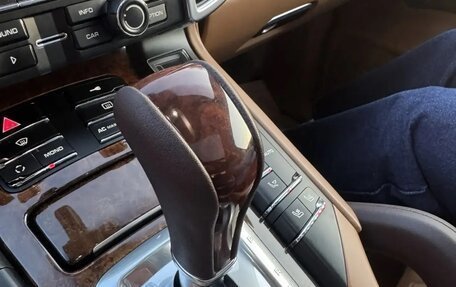 Porsche Cayenne III, 2011 год, 2 380 000 рублей, 14 фотография