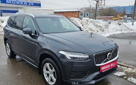 Volvo XC90 II рестайлинг, 2019 год, 5 000 000 рублей, 8 фотография