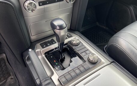 Toyota Land Cruiser 200, 2018 год, 6 500 000 рублей, 11 фотография