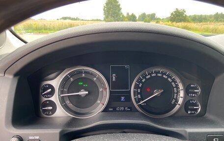 Toyota Land Cruiser 200, 2018 год, 6 500 000 рублей, 7 фотография