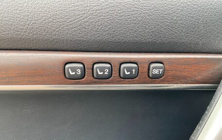 Toyota Land Cruiser 200, 2018 год, 6 500 000 рублей, 13 фотография