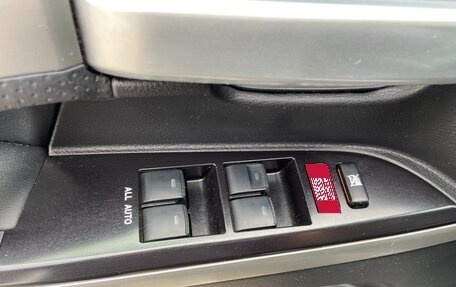 Toyota Land Cruiser 200, 2018 год, 6 500 000 рублей, 12 фотография