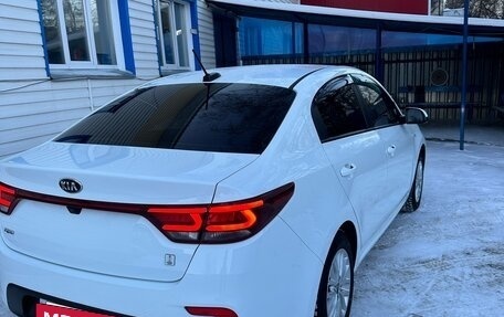 KIA Rio IV, 2020 год, 1 350 000 рублей, 4 фотография