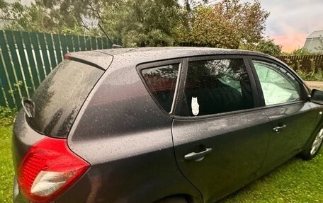 KIA cee'd I рестайлинг, 2011 год, 470 000 рублей, 3 фотография