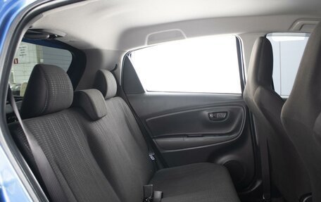 Toyota Vitz, 2017 год, 885 000 рублей, 8 фотография