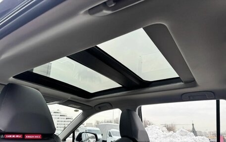 Toyota RAV4, 2025 год, 4 550 000 рублей, 21 фотография