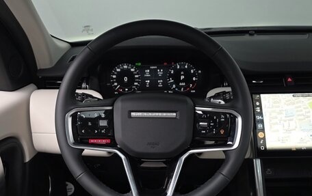 Land Rover Discovery Sport I рестайлинг, 2025 год, 5 000 000 рублей, 11 фотография