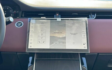 Land Rover Range Rover Evoque II, 2025 год, 5 800 000 рублей, 25 фотография