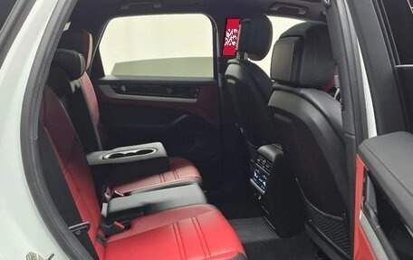 Porsche Cayenne III, 2024 год, 16 320 000 рублей, 11 фотография