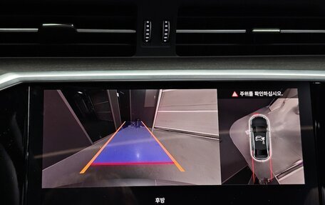 Audi A6, 2025 год, 6 202 000 рублей, 14 фотография