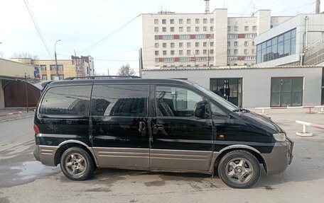 Hyundai Starex I рестайлинг, 2003 год, 400 000 рублей, 4 фотография