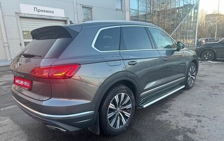 Volkswagen Touareg III, 2019 год, 4 349 000 рублей, 1 фотография