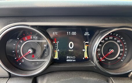 Jeep Wrangler, 2021 год, 4 950 000 рублей, 9 фотография