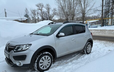 Renault Sandero II рестайлинг, 2018 год, 1 058 000 рублей, 4 фотография