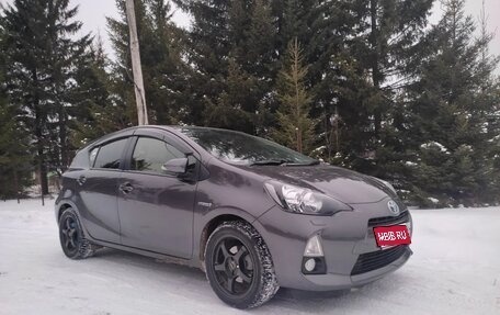 Toyota Aqua I, 2014 год, 795 000 рублей, 1 фотография