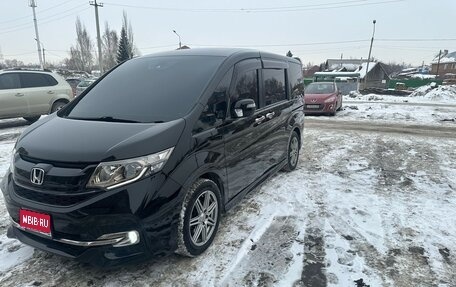 Honda Stepwgn IV, 2016 год, 1 680 000 рублей, 1 фотография