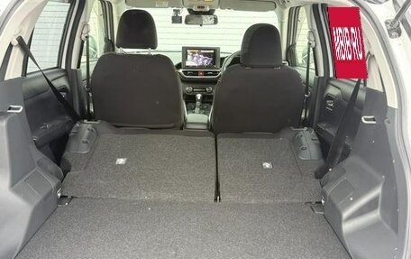 Toyota Raize I, 2021 год, 1 350 000 рублей, 7 фотография