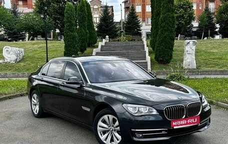 BMW 7 серия, 2013 год, 2 650 000 рублей, 8 фотография