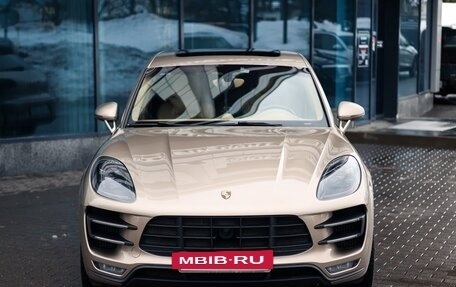 Porsche Macan I рестайлинг, 2015 год, 3 000 000 рублей, 2 фотография