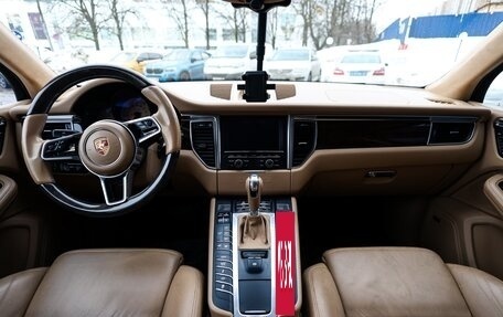 Porsche Macan I рестайлинг, 2015 год, 3 000 000 рублей, 22 фотография