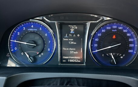 Toyota Camry, 2017 год, 2 599 000 рублей, 8 фотография