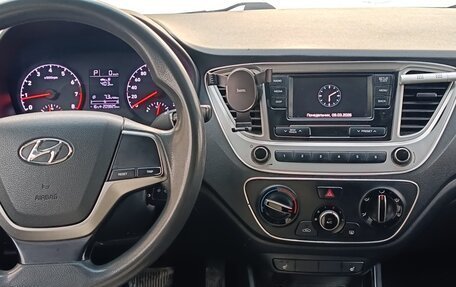 Hyundai Solaris II рестайлинг, 2019 год, 1 170 000 рублей, 7 фотография