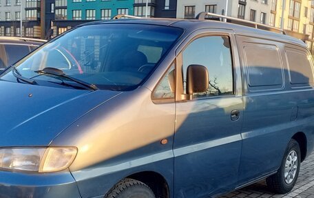 Hyundai H200 I, 1999 год, 450 000 рублей, 5 фотография