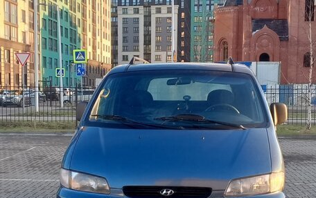 Hyundai H200 I, 1999 год, 450 000 рублей, 12 фотография