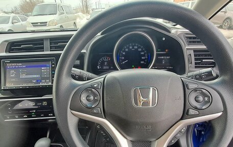 Honda Fit III, 2019 год, 1 240 000 рублей, 18 фотография