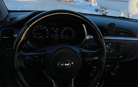 KIA Rio IV, 2021 год, 1 050 000 рублей, 11 фотография