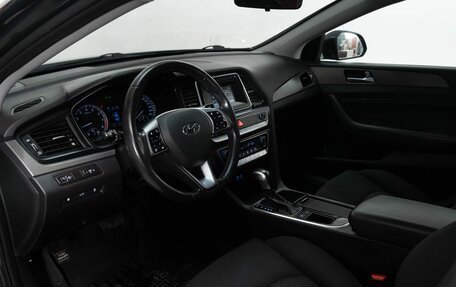 Hyundai Sonata VII, 2019 год, 1 948 000 рублей, 5 фотография