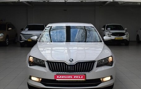 Skoda Superb III рестайлинг, 2018 год, 1 880 000 рублей, 2 фотография