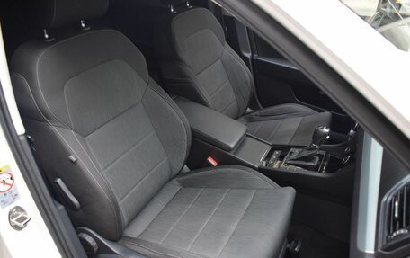 Skoda Superb III рестайлинг, 2018 год, 1 880 000 рублей, 19 фотография