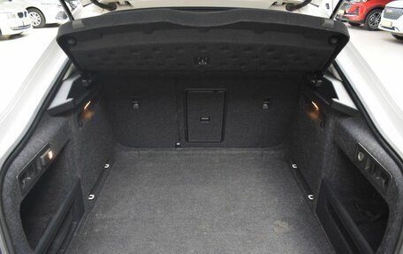 Skoda Superb III рестайлинг, 2018 год, 1 880 000 рублей, 21 фотография