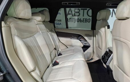 Land Rover Range Rover IV рестайлинг, 2022 год, 15 800 000 рублей, 16 фотография