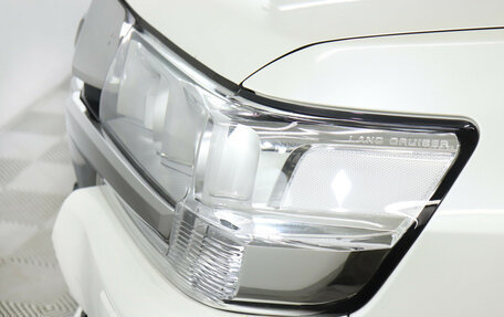 Toyota Land Cruiser 200, 2015 год, 5 489 000 рублей, 22 фотография