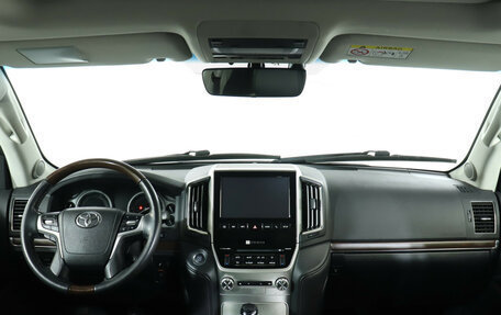 Toyota Land Cruiser 200, 2015 год, 5 489 000 рублей, 12 фотография