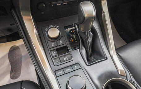 Lexus NX I, 2016 год, 2 699 000 рублей, 19 фотография