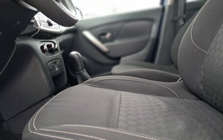 Renault Logan II, 2015 год, 710 000 рублей, 11 фотография