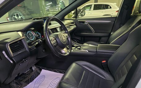 Lexus RX IV рестайлинг, 2017 год, 3 870 000 рублей, 24 фотография