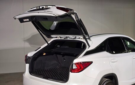 Lexus RX IV рестайлинг, 2017 год, 3 870 000 рублей, 29 фотография