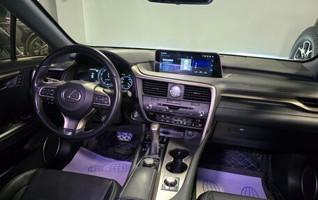 Lexus RX IV рестайлинг, 2017 год, 3 870 000 рублей, 34 фотография