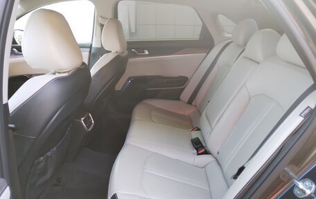 KIA K5, 2021 год, 2 550 000 рублей, 12 фотография