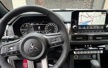 Mitsubishi L200, 2025 год, 5 250 000 рублей, 10 фотография