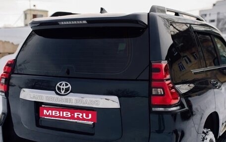 Toyota Land Cruiser Prado 150 рестайлинг 2, 2018 год, 5 500 000 рублей, 4 фотография