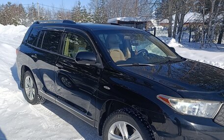 Toyota Highlander III, 2011 год, 2 100 000 рублей, 3 фотография